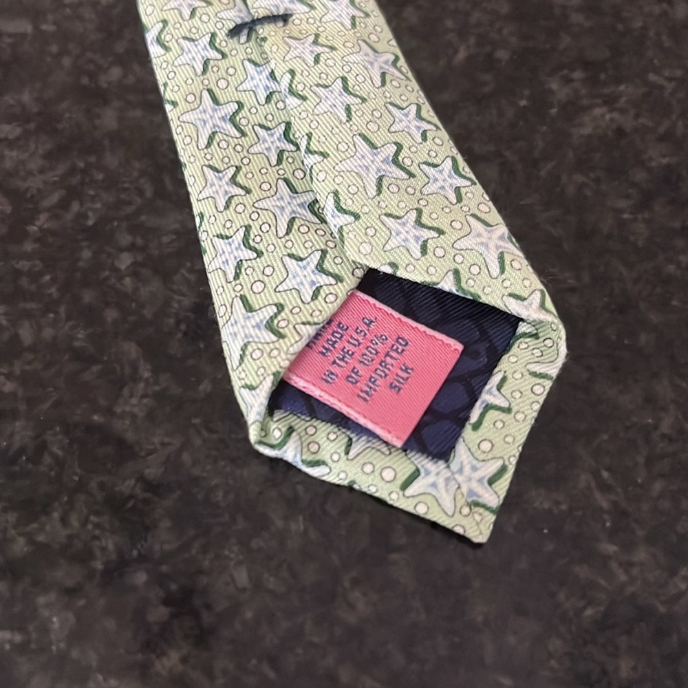 Vineyard Vines Tie! Starfish Pattern - image 4